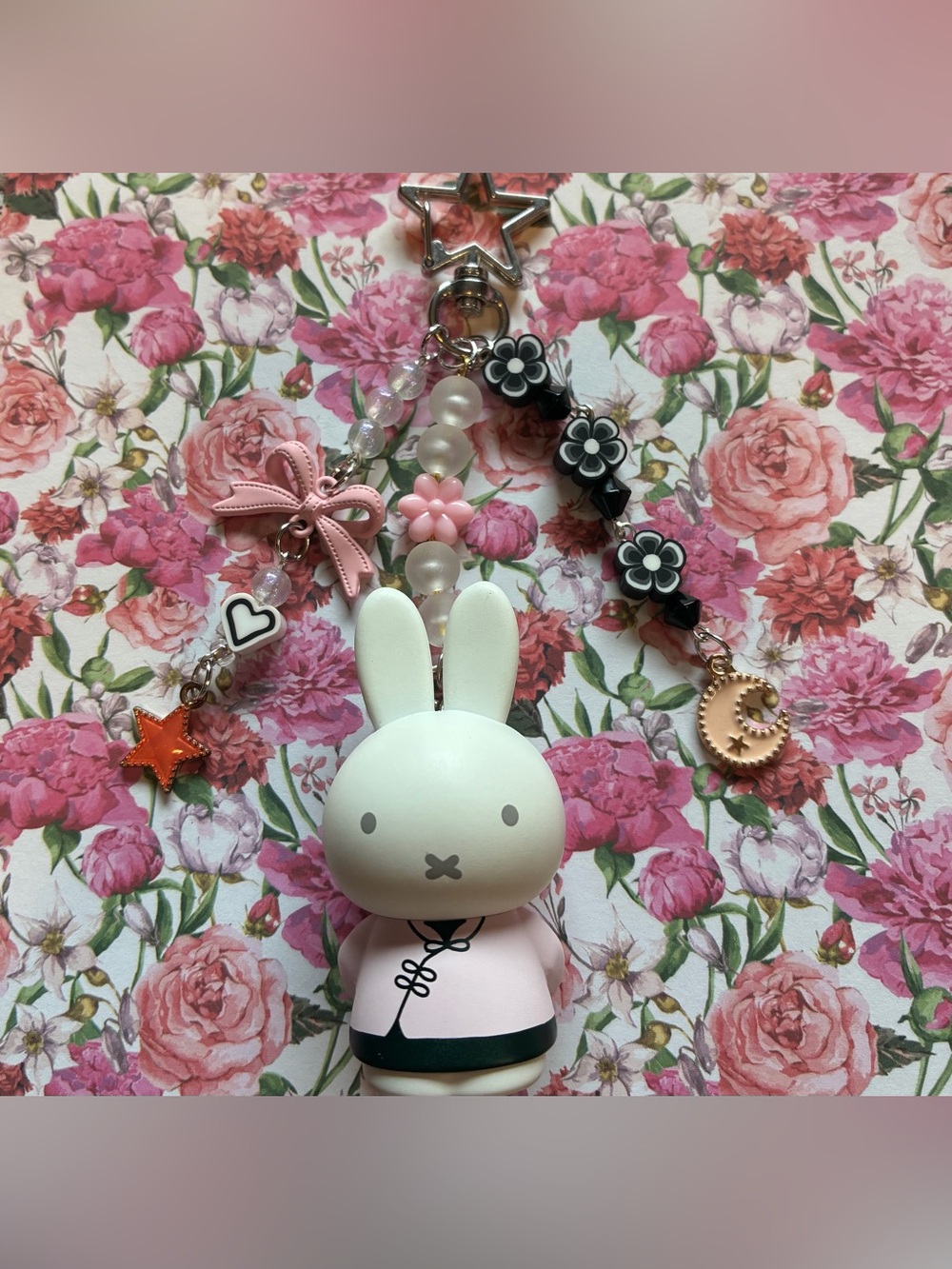 Handmade miffy keychain <3